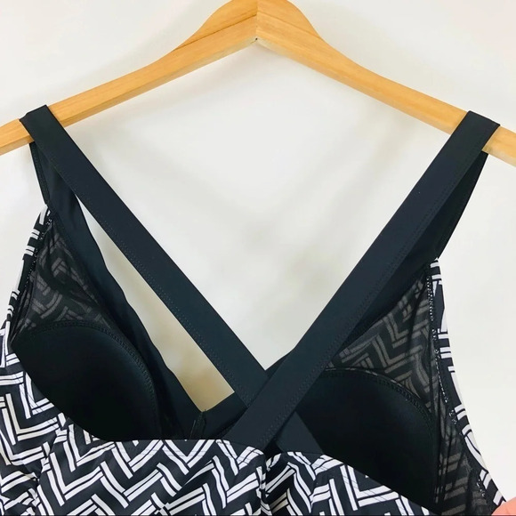 NWT Swimsuits for All Cross Back Swim Dress 22 New - Picture 3 of 7